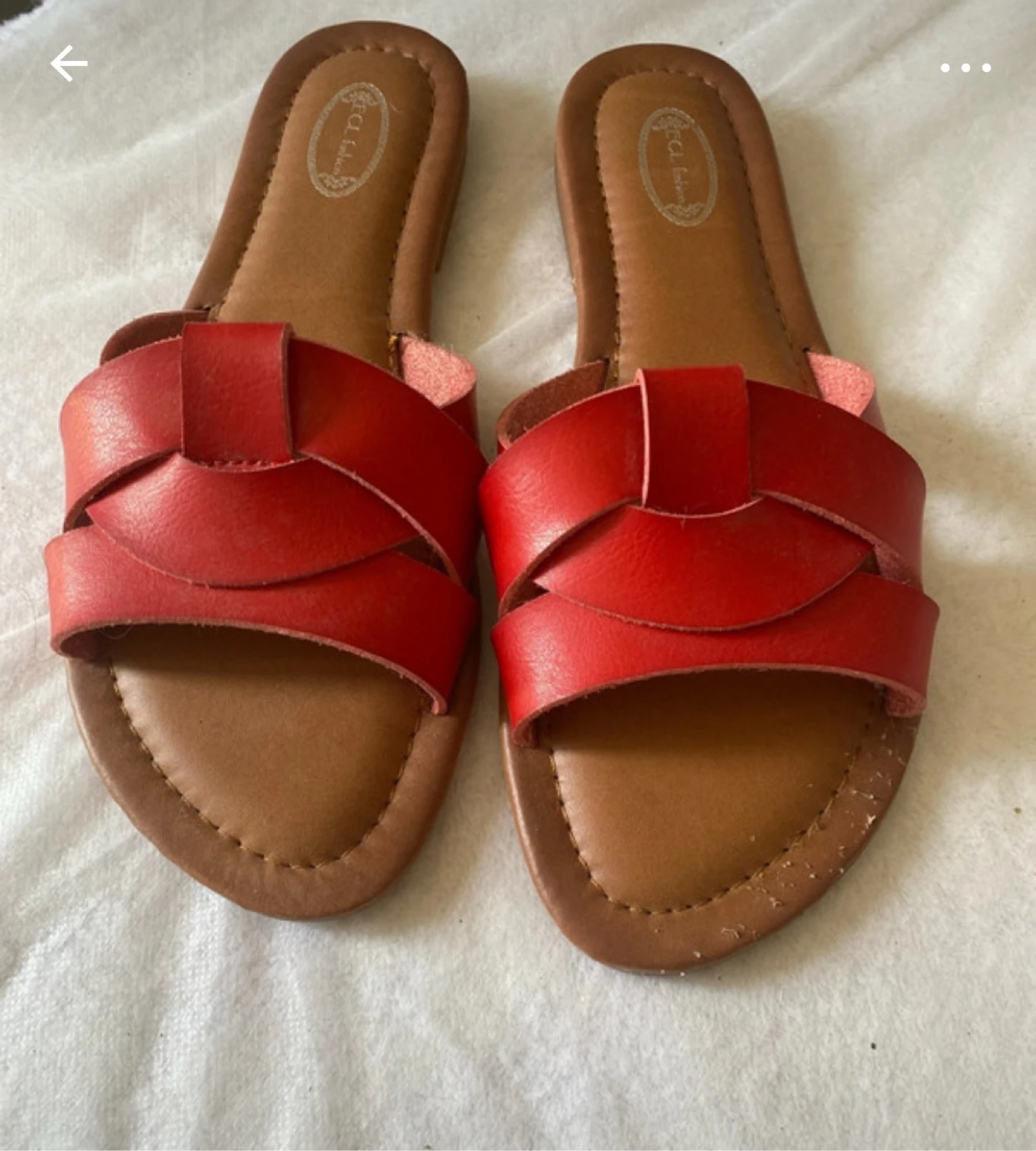 Chinelo vermelho 